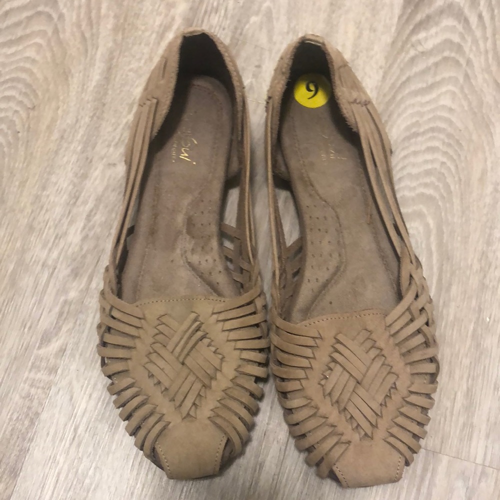 Women’s Shoes